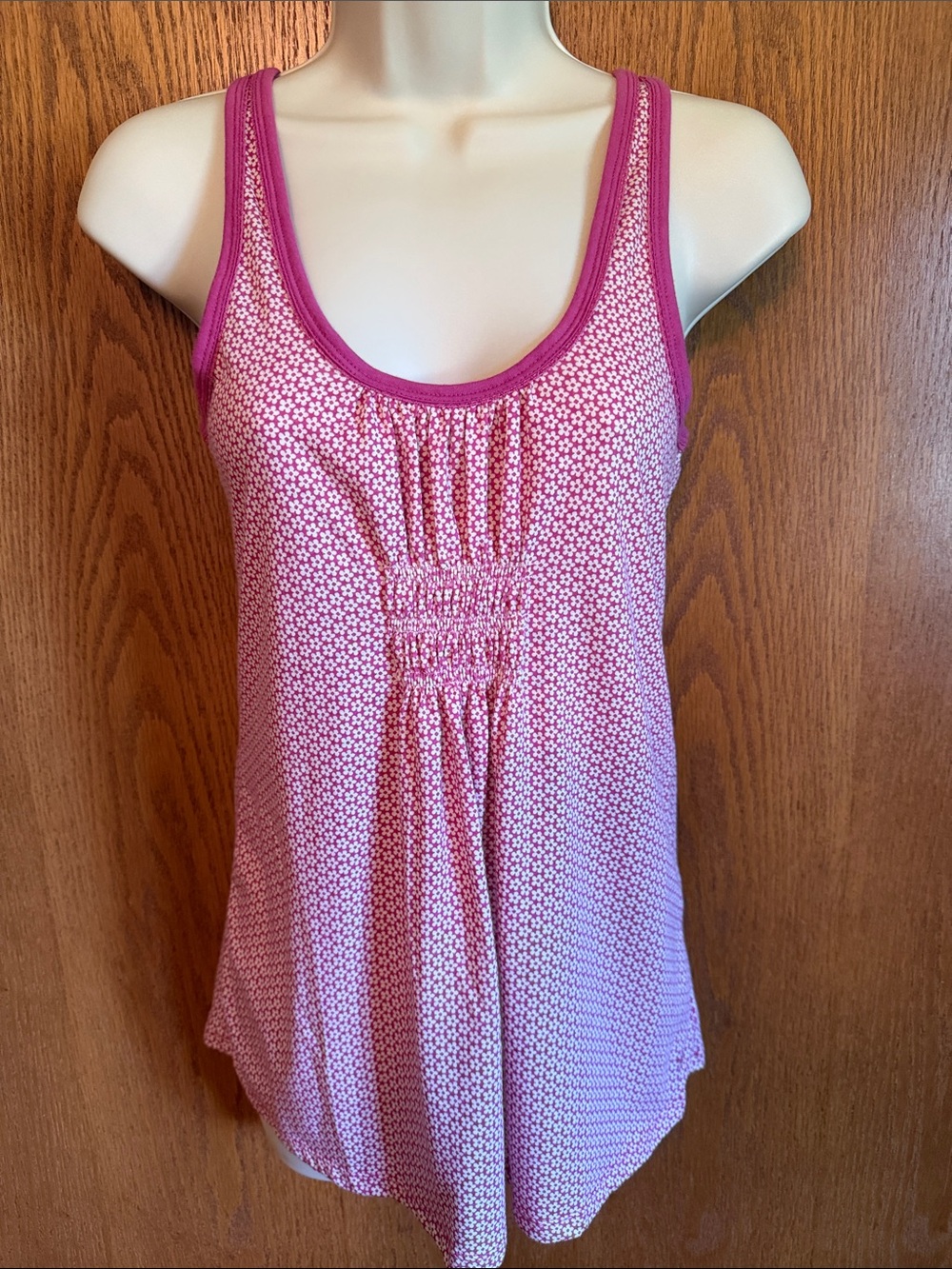 American Eagle Outfitters Magenta Label Top with White Floral Trim